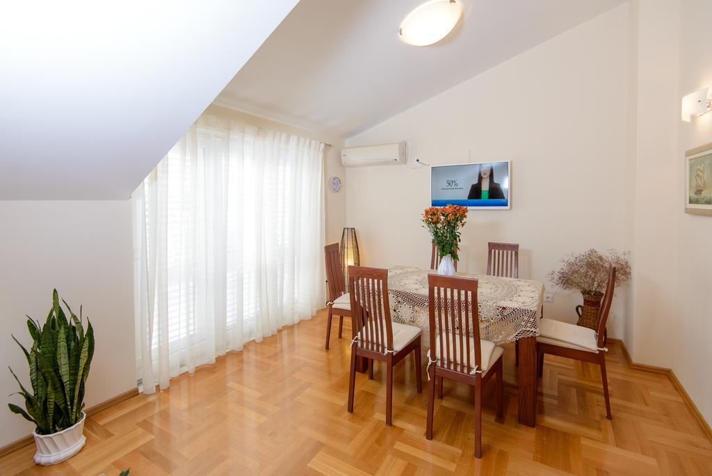 Denis Apartamento